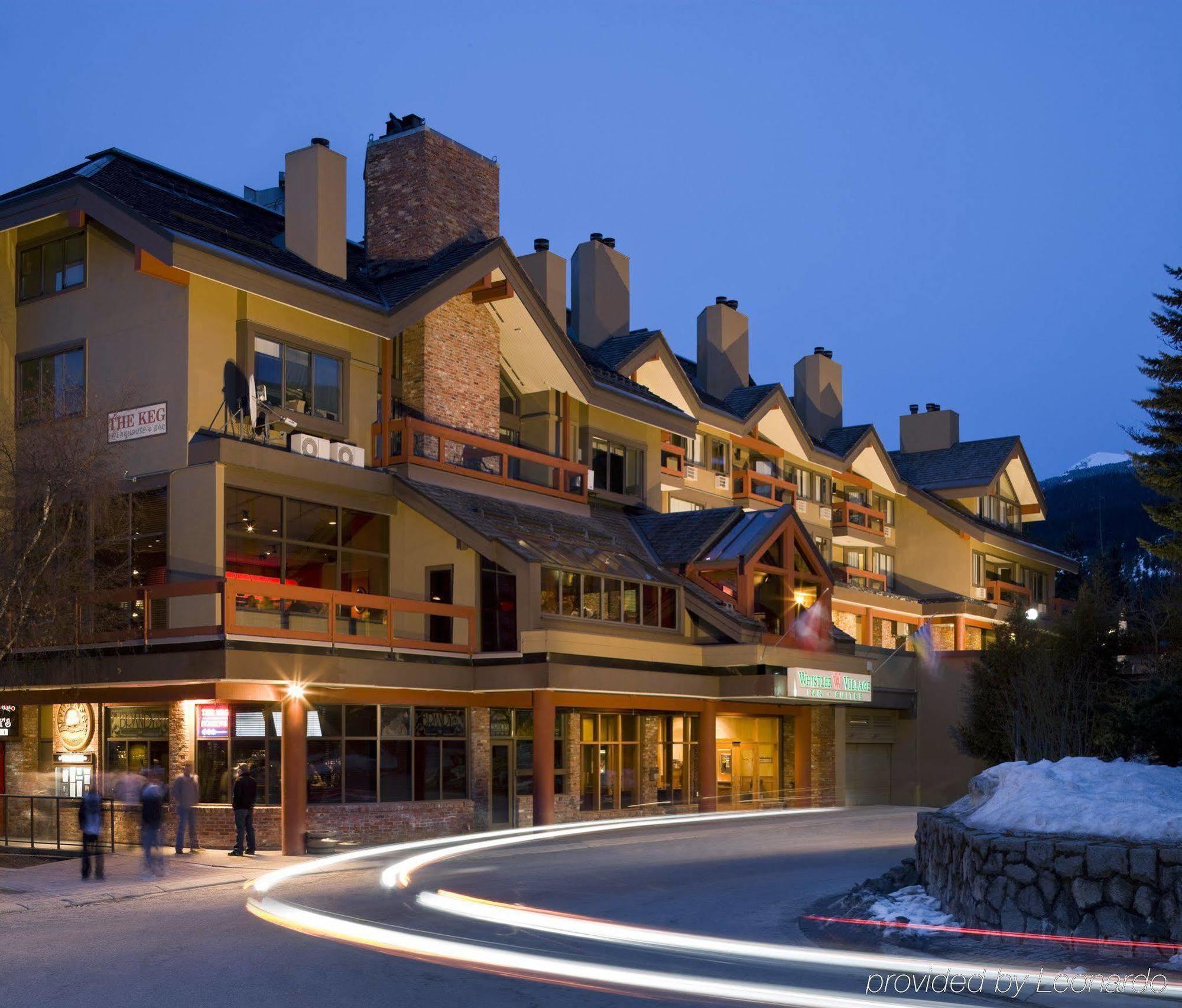 Whistler Village Inn & Suites Eksteriør bilde