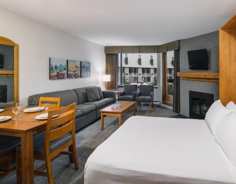 Whistler Village Inn & Suites Eksteriør bilde